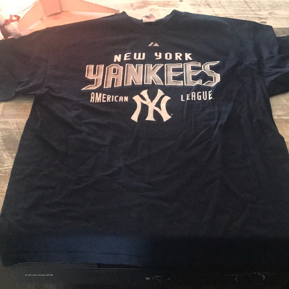 New York Yankees T-shirt men’s xl